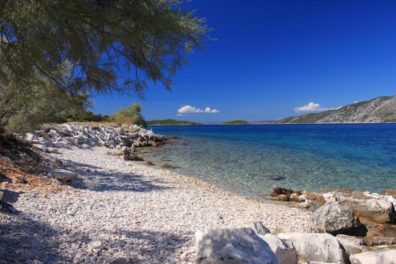Seaside Apartments With A Swimming Pool Tri Zala, Korcula - 558 Zrnovo 외부 사진