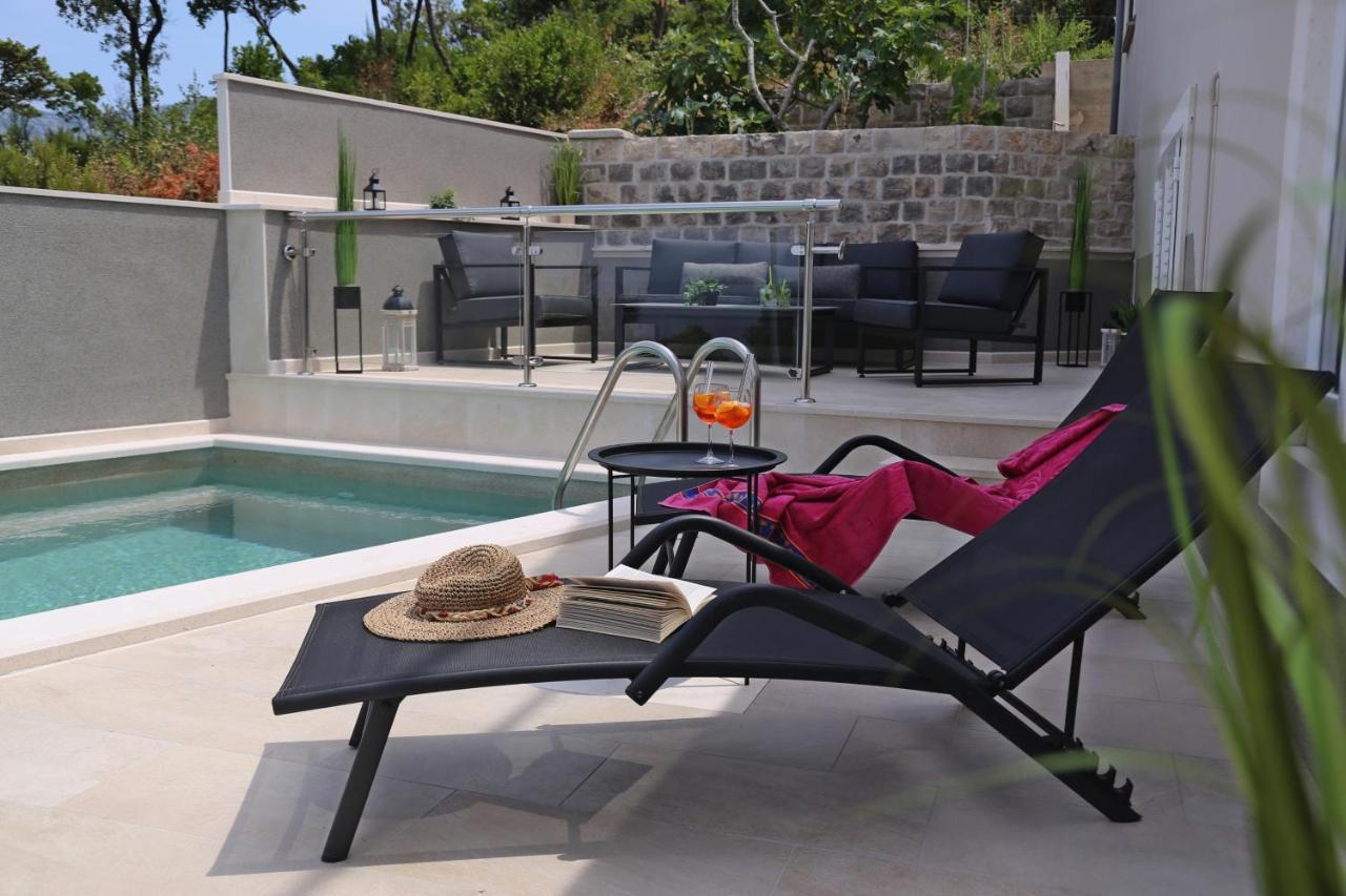 Seaside Apartments With A Swimming Pool Tri Zala, Korcula - 558 Zrnovo 외부 사진