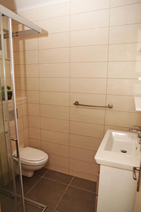 Seaside Apartments With A Swimming Pool Tri Zala, Korcula - 558 Zrnovo 외부 사진