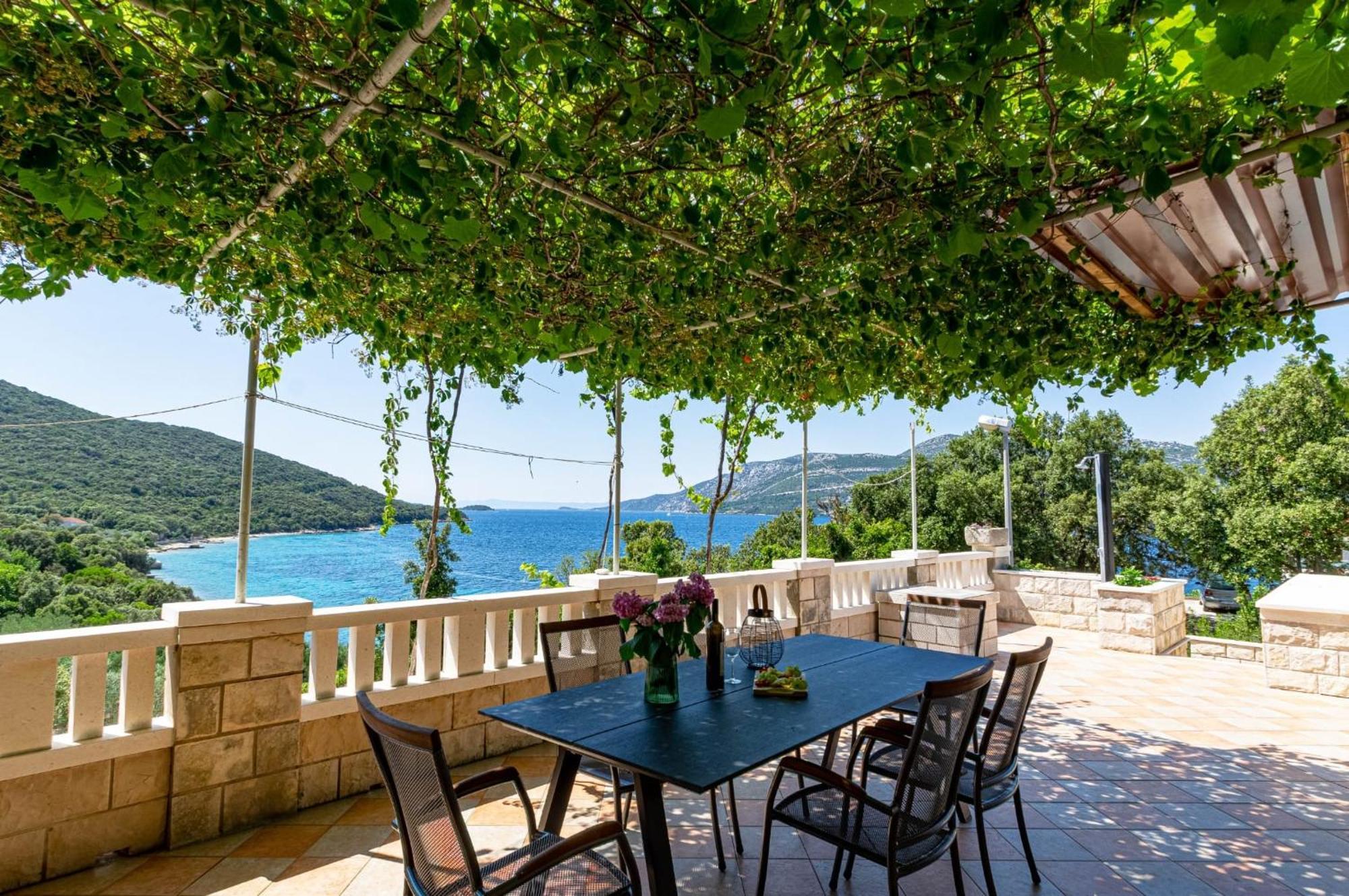 Seaside Apartments With A Swimming Pool Tri Zala, Korcula - 558 Zrnovo 외부 사진